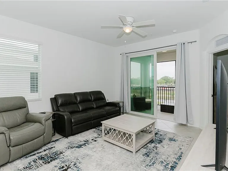 18461 Copperhead Ct N #431 — Photo 11