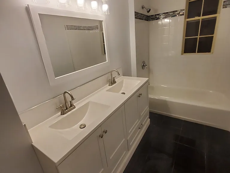 926 Walnut St — Photo 12