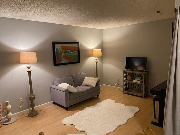 5th image of 166 Park Place Dr