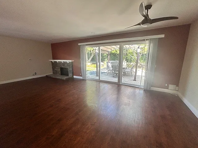 28740 Lomo Dr — Photo 11