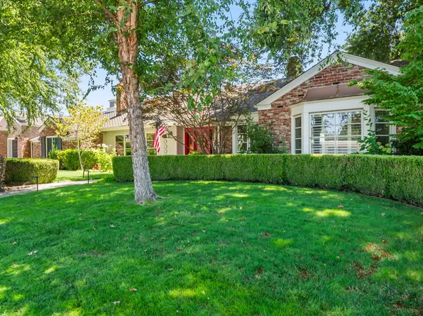 3120 American River Dr, Sacramento, CA 95864