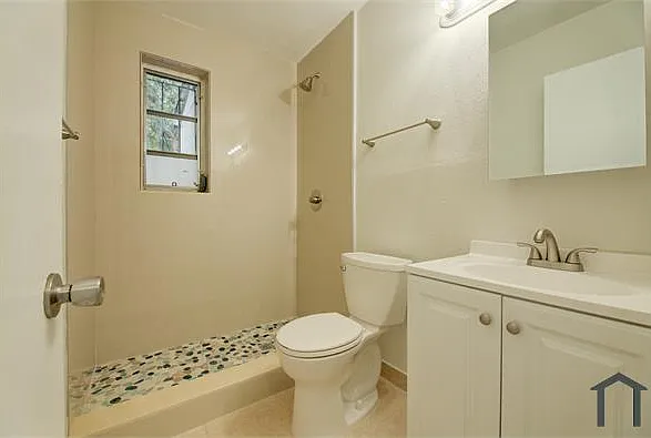 9393 NW 5th Ave #9393 — Photo 6