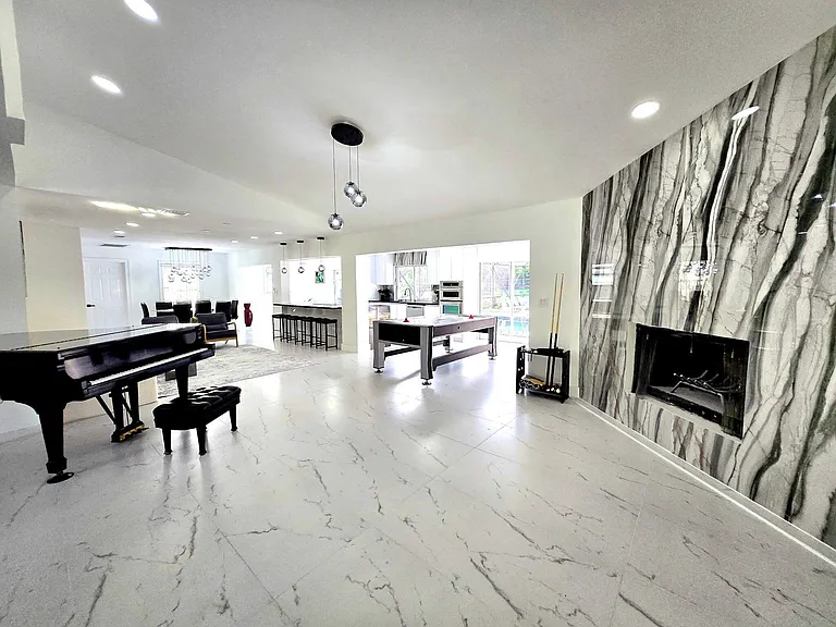 12231 Areaca Dr — Photo 35