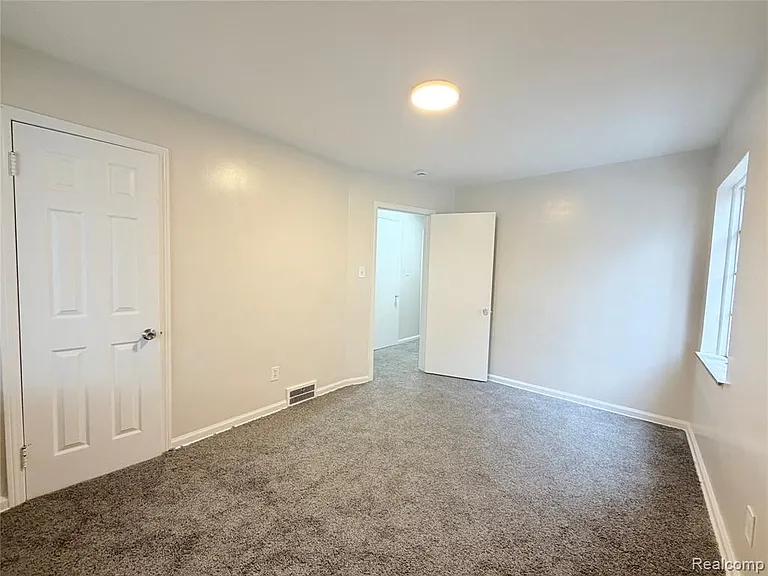 9832 Balfour Rd — Photo 9