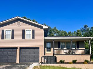 617 Scenic Dr, Harrodsburg, KY 40330