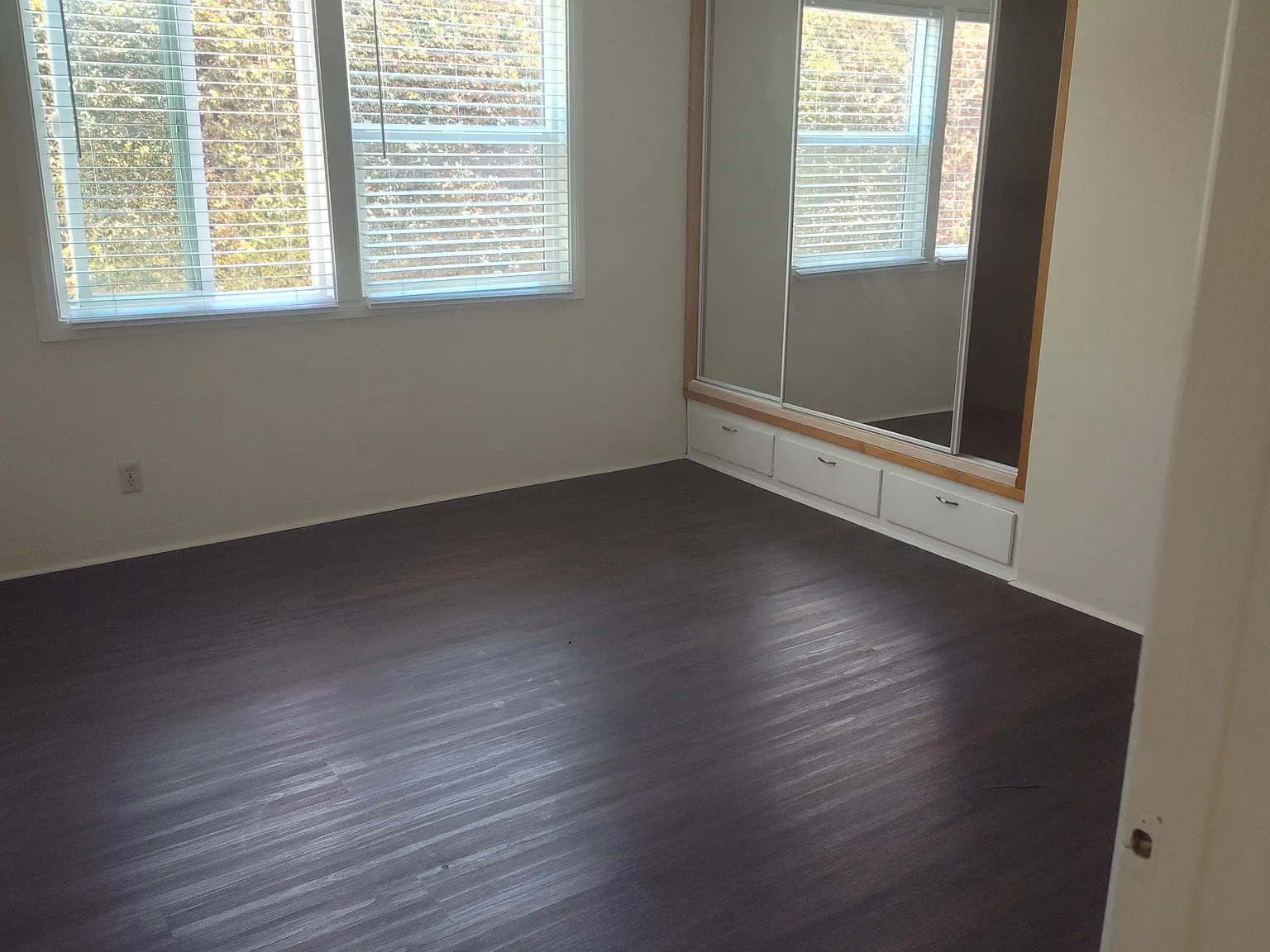 1 bed, 700 sqft, $1,850 — Photo 3