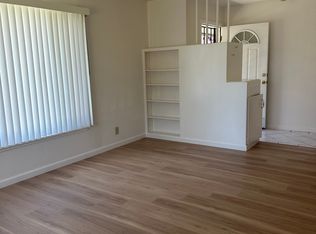 2081 16th Ave #A, Sacramento, CA 95822