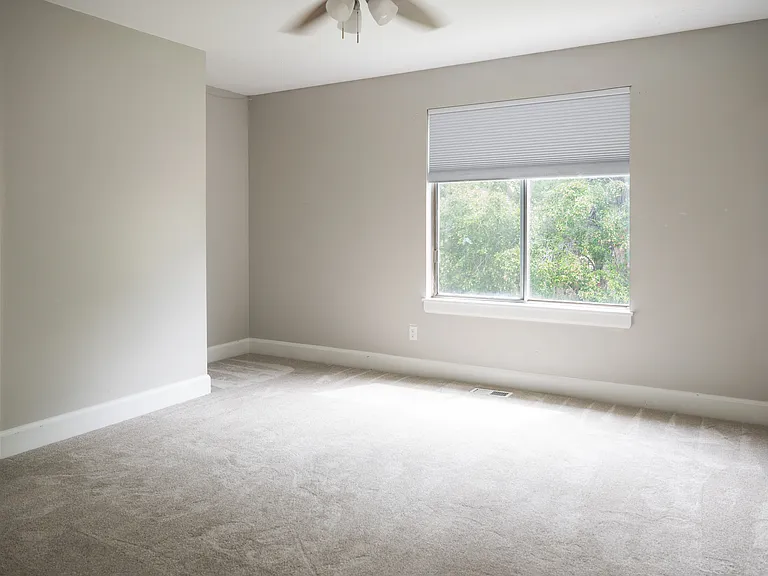 Upstairs bedroom #2