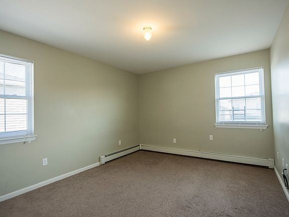 5th image of 62-21 Almeda Ave #2