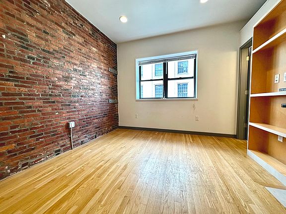 2nd image of 142-144 Bowdoin St #51
