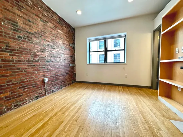 142-144 Bowdoin St #61, Boston, MA 02108