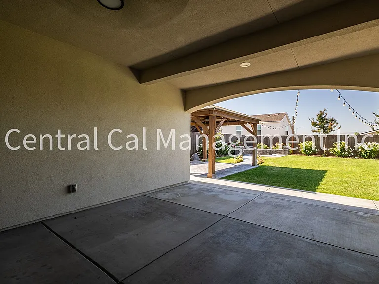 9029 Almond Creek Dr — Photo 27