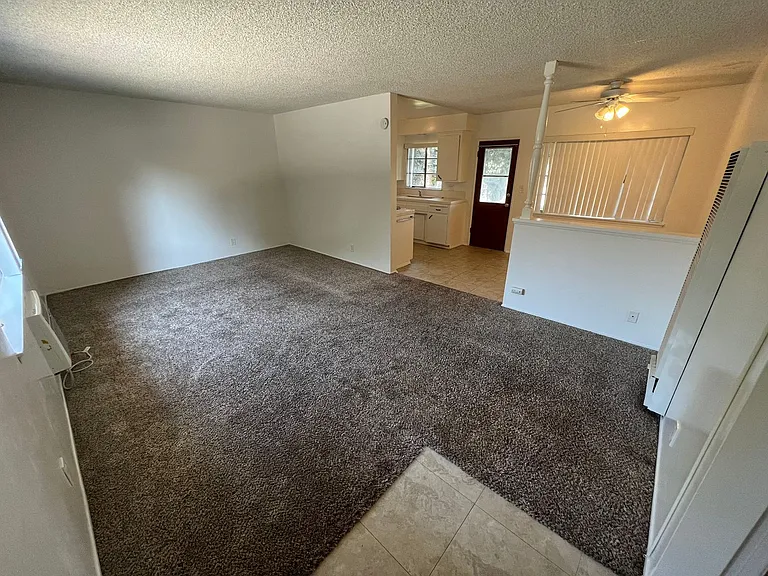 625 Kansas St — Photo 10