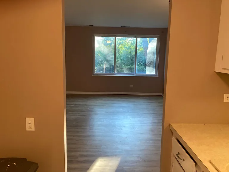 425 Walnut Creek Ln #1102 — Photo 8