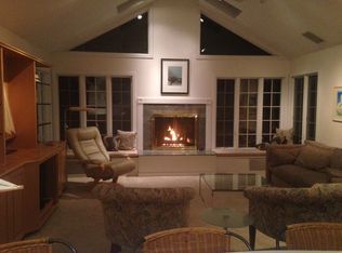 623 Horse Pond Rd, Madison, CT 06443