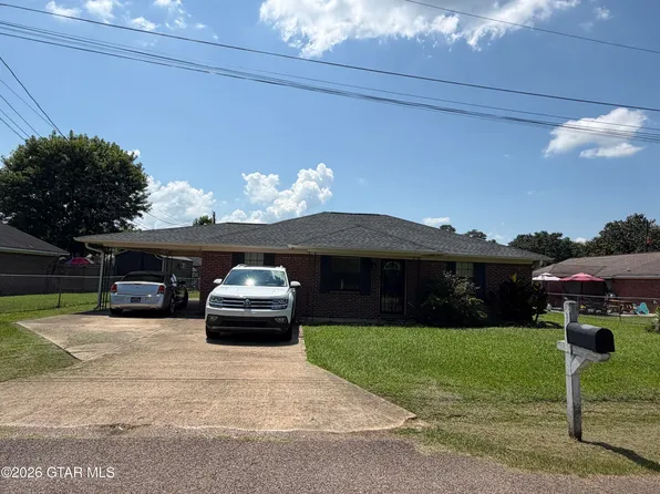 100 Millennium Dr, Aberdeen, MS 39730