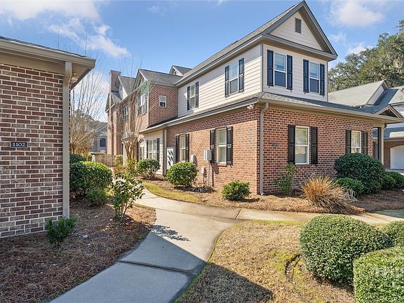 3rd image of 1203 River Oaks Drive