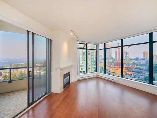 4567 Hazel St #1701, Burnaby, BC V5H 4V4