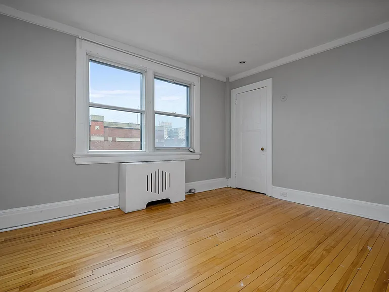 165 Laurier Ave E #2 — Photo 13