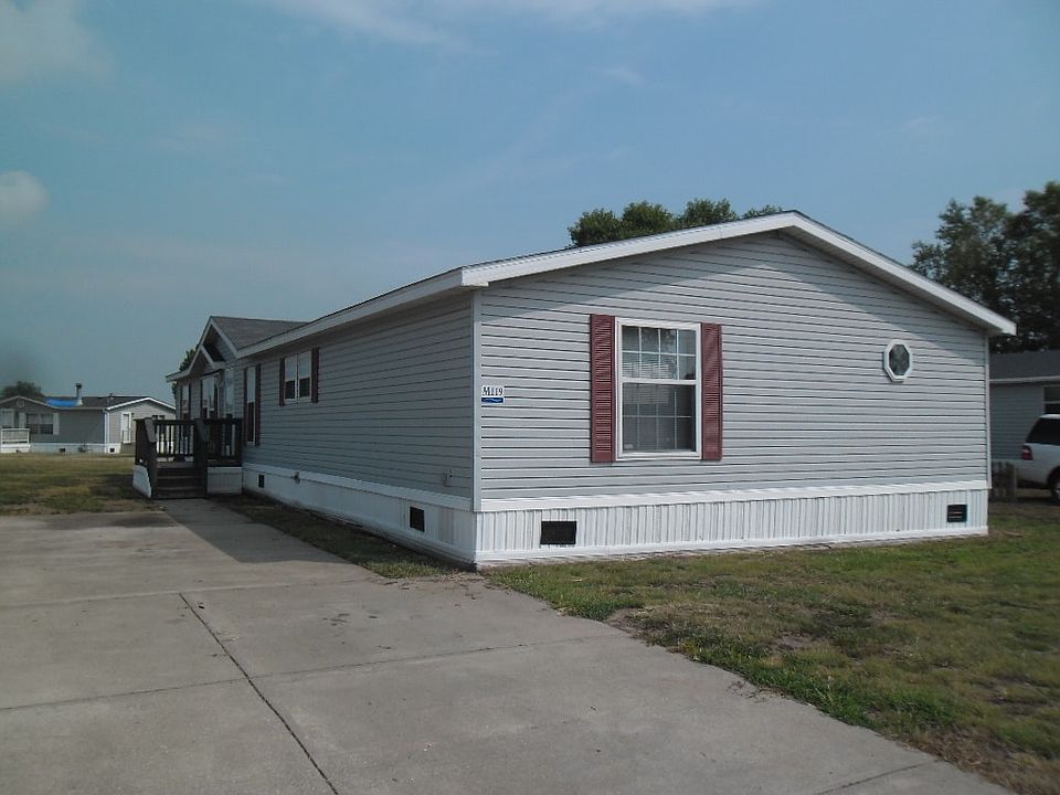 1st image of 119 Mallard Dr