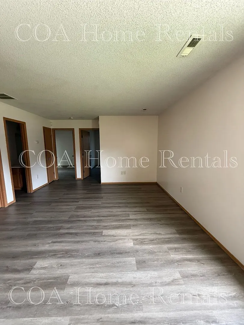 North East Duplex — Photo 3