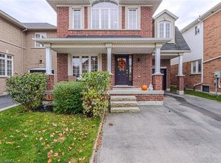 229 Springvalley Cres, Hamilton, ON L9C0B3