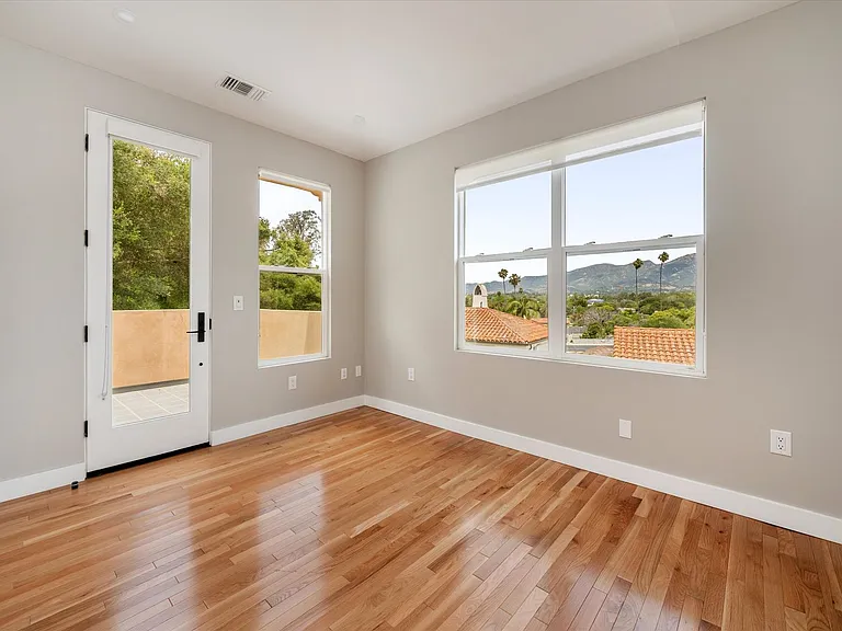 Chino St — Photo 28