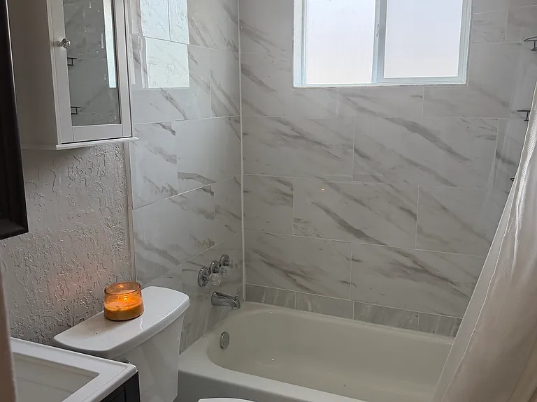 1216 Grovewood Dr — Photo 12