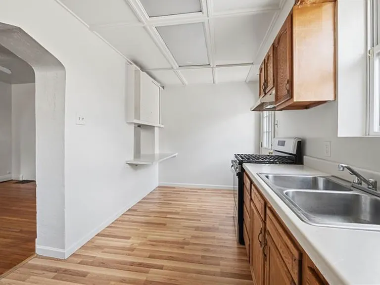 2927 Willett Rd — Photo 11