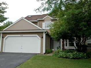 514 Ascot Ln, Streamwood, IL