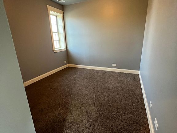 4th image of 4956 S Vincennes Ave APT 2W