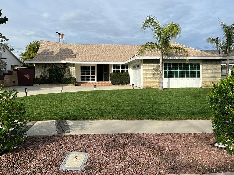 16623 Calahan St — Photo 2