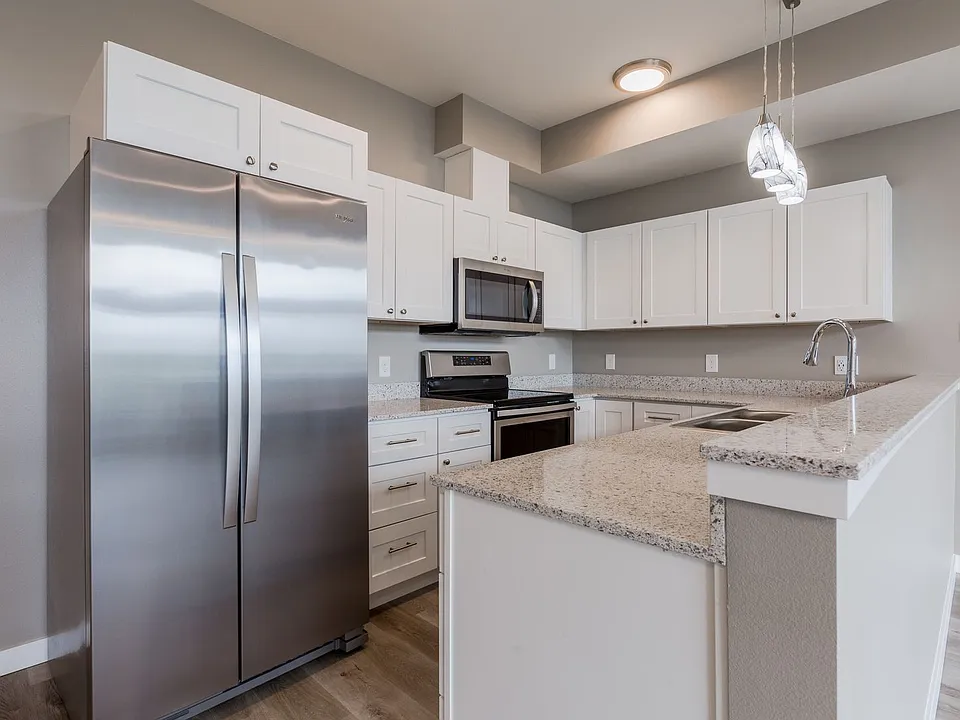 Fairhaven Harbor Apartments
