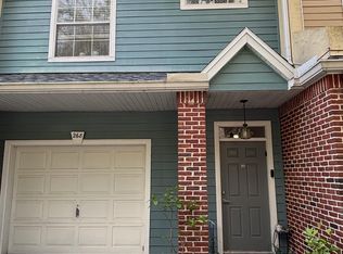 268 NW 50th Blvd #1, Gainesville, FL 32607