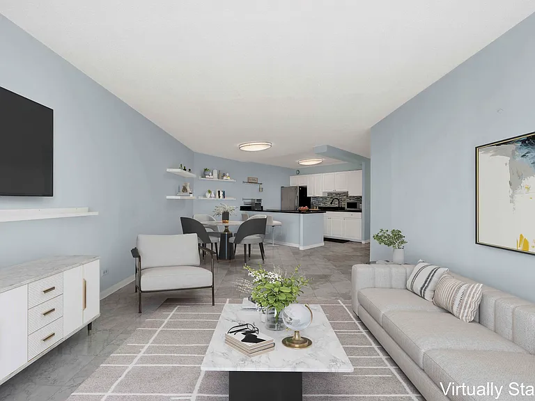 5320 N Sheridan Rd #1504 — Photo 4