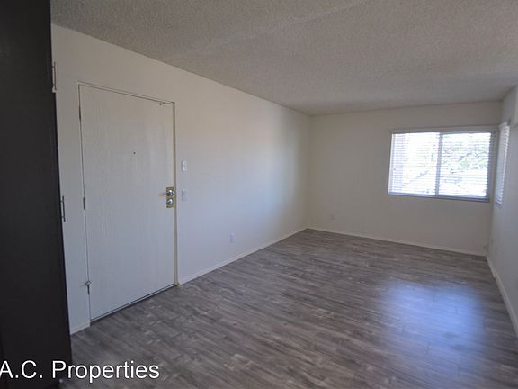 3rd image of 13800 Sherman Way #7157370