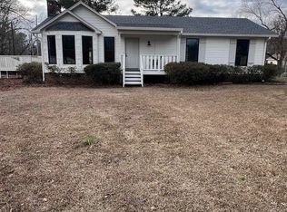 1944 Walker Dr, Fultondale, AL 35068