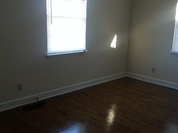 5th image of 2715 Broad St NW