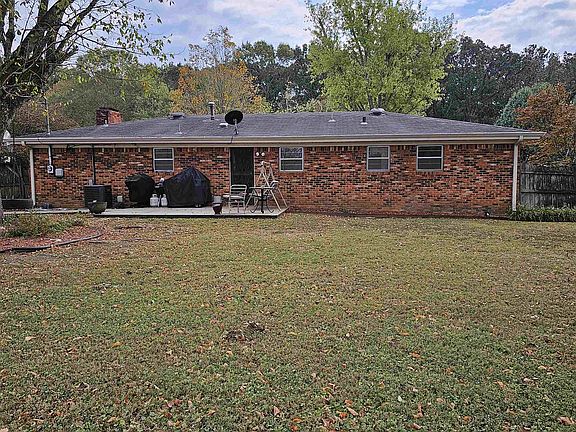 2nd image of 151 Leona Dr
