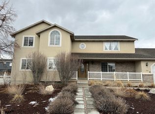 584 W 1875 N, Centerville, UT 84014