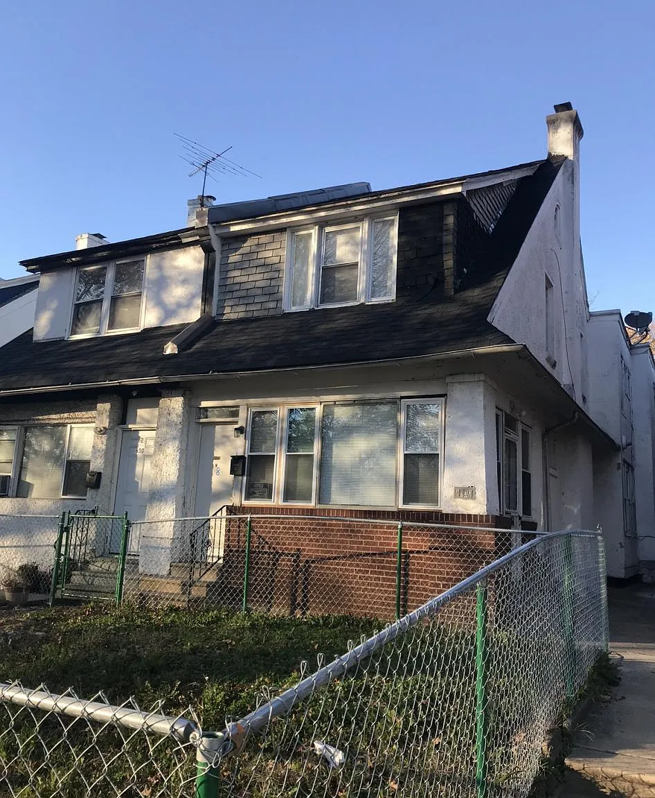 4832 E Roosevelt Blvd — Photo 1