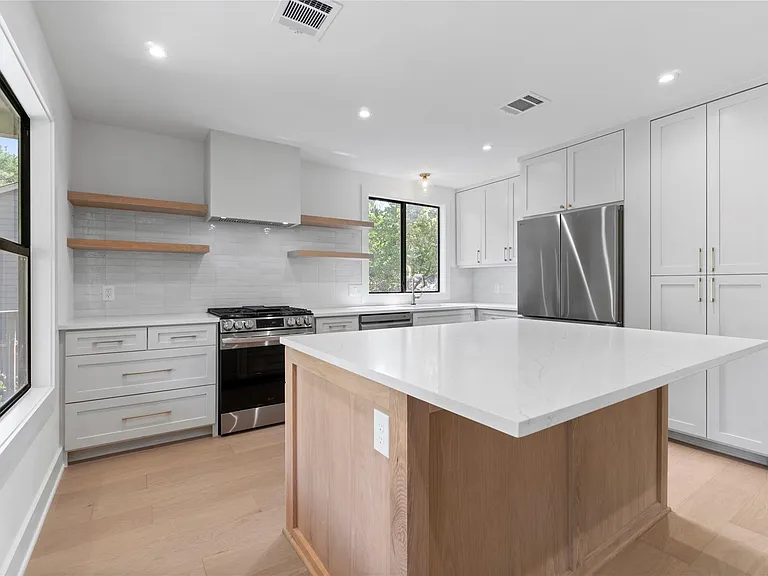 33 Split Rock Ct — Photo 6