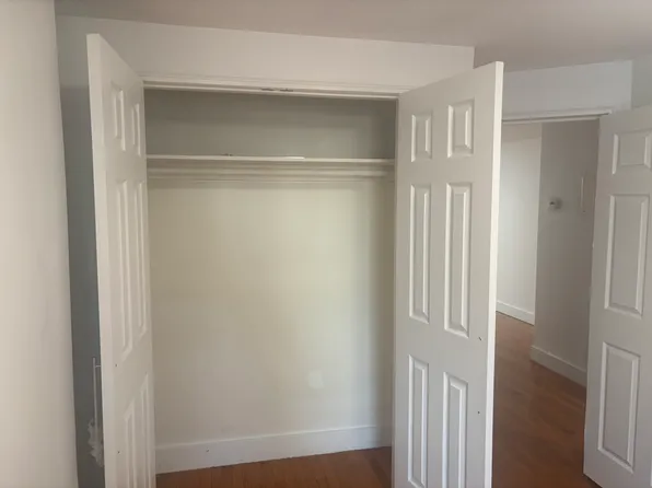 571 Macdonough Street image 17 of 25