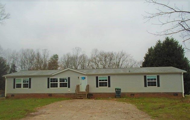 1st image of 117 Byers Cir