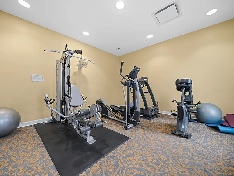 204 Clocktower Dr #304 — Photo 13