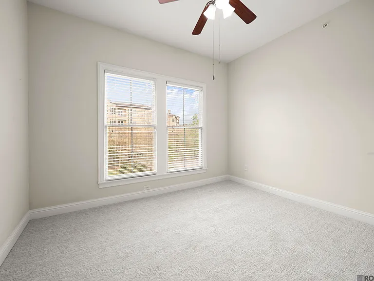 998 Stanford Ave #303 — Photo 18