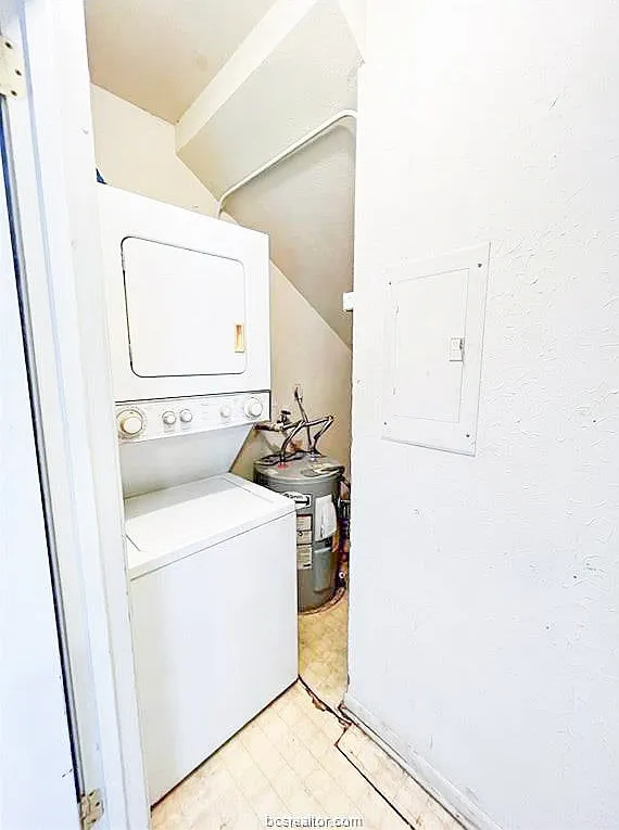 2 bed, 1044 sqft, $995 — Photo 3
