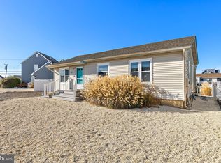 14 Clara Dr, Manahawkin, NJ 08050