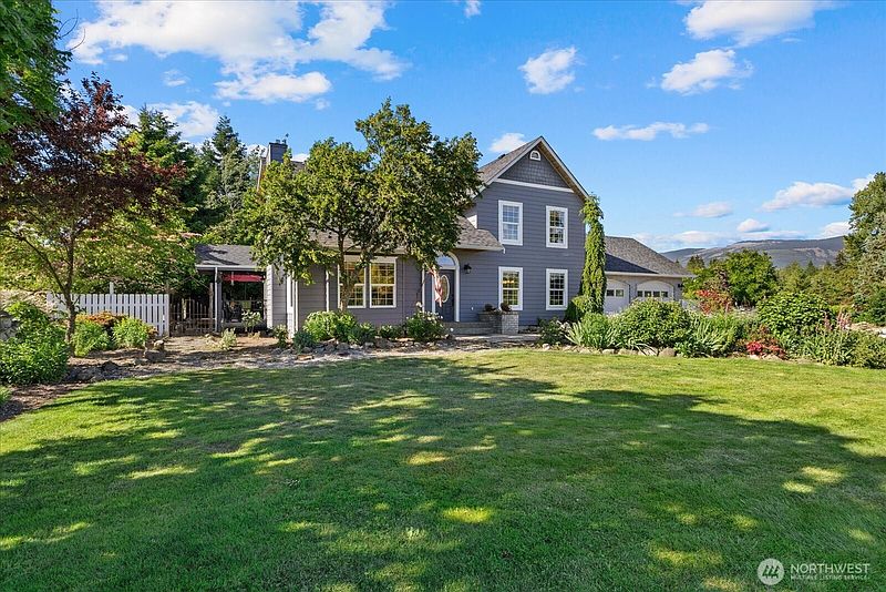 4th image of 22285 Cully Road