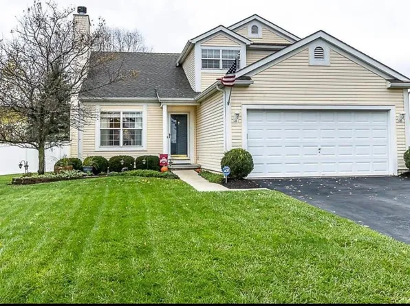 328 Penwood Ct, Pataskala, OH 43062